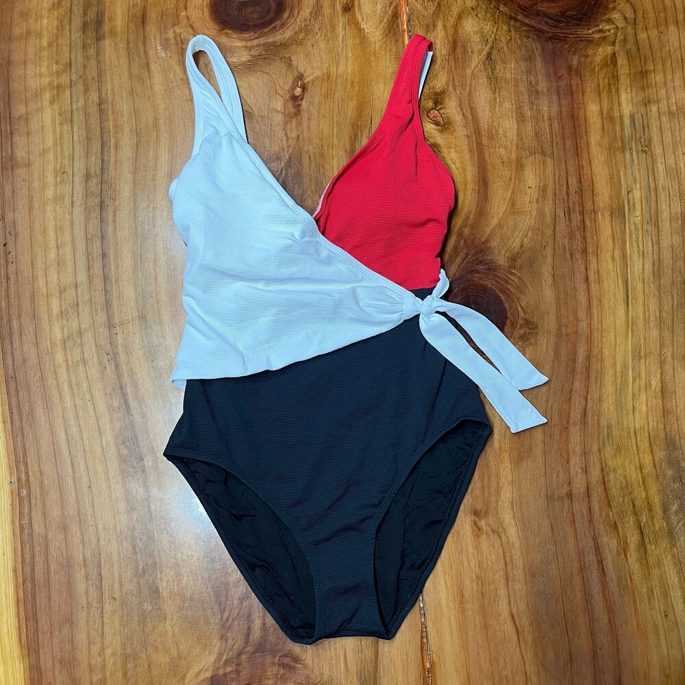 NEW Tommy Bahama Women's Bathing Suit 12 Color Block Scoop Back Resort Red Swim